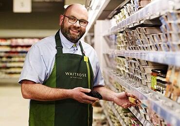 A bag costs 50 pence! The Waitrose supermarket in the UK will ban plastics from September 27!